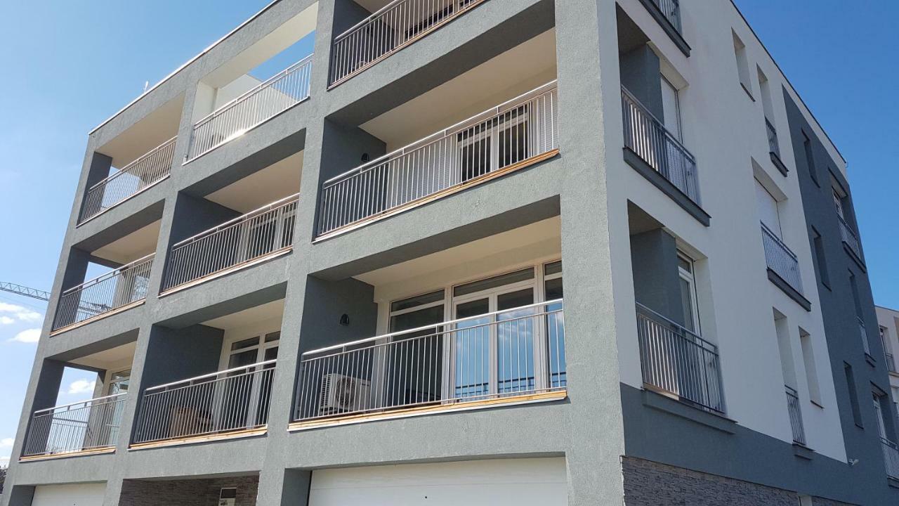 Lakefive Apartments Balatonfuered Eksteriør billede