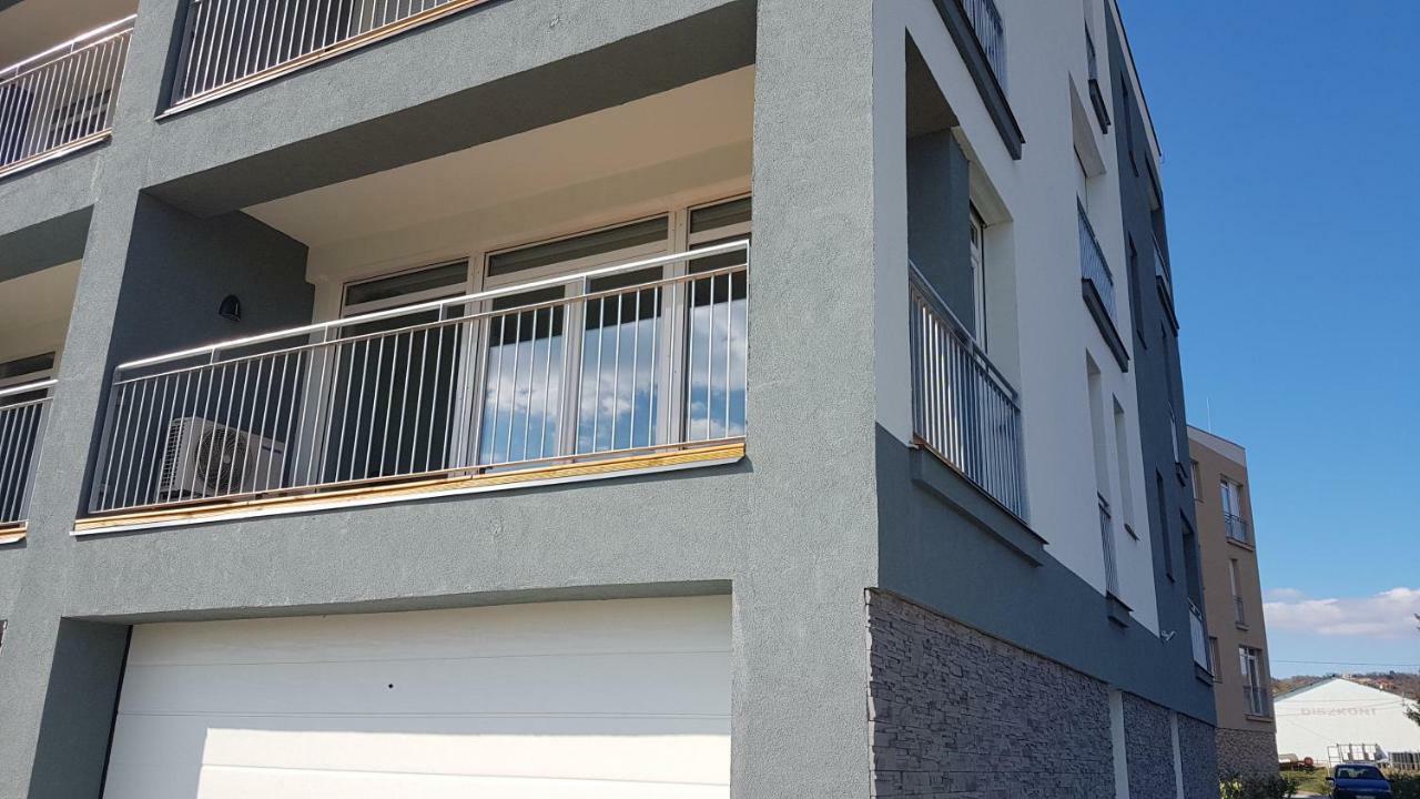 Lakefive Apartments Balatonfuered Eksteriør billede